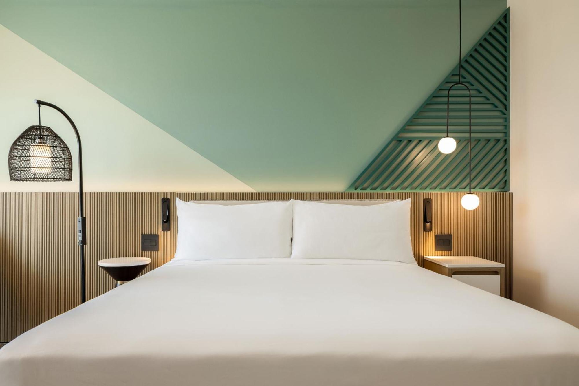 Courtyard By Marriott Curacao Hotel Willemstad Exterior foto