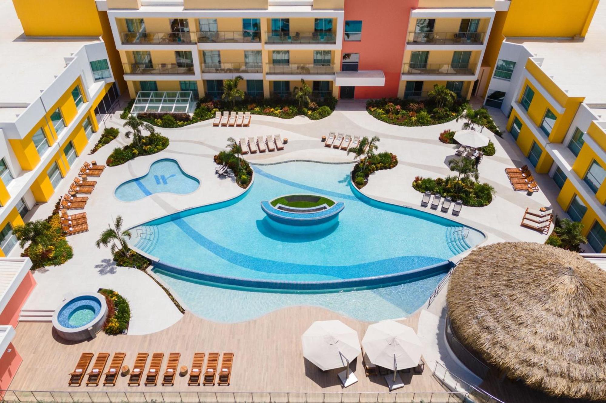 Courtyard By Marriott Curacao Hotel Willemstad Exterior foto